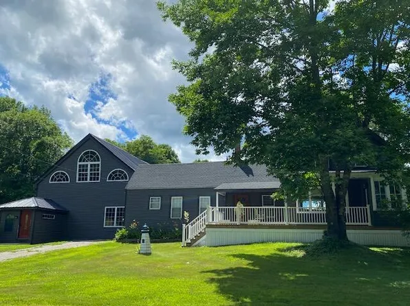 26 Leeds Junction Road, Wales, ME 04280