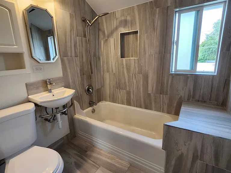 1014 Perkins Ave — Photo 18