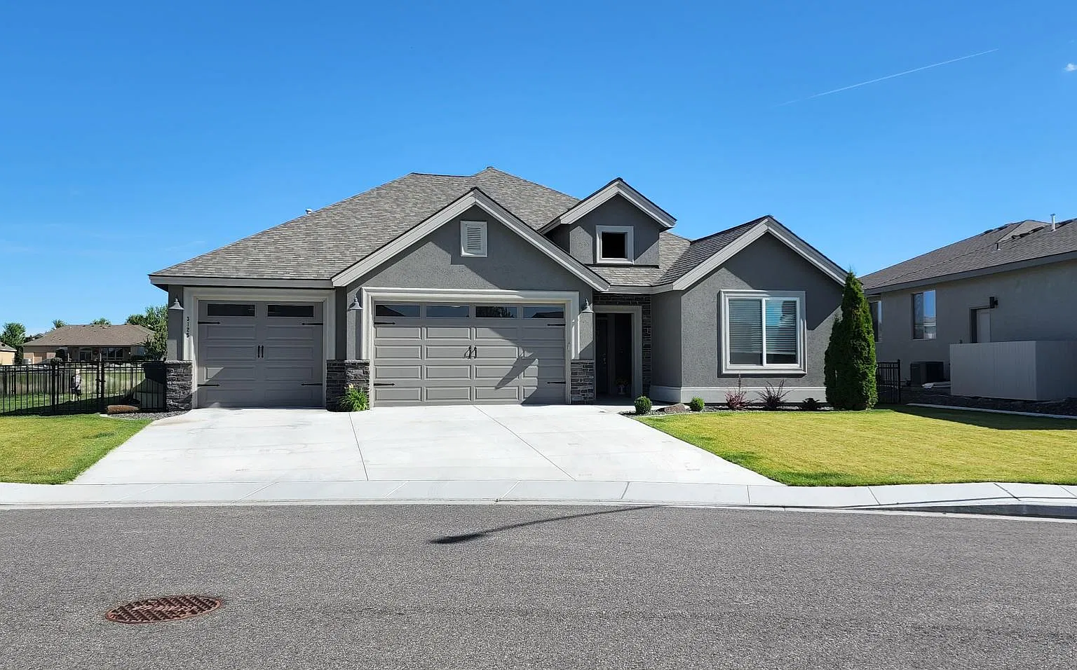 3 bed, 2248 sqft, $2,800 — Photo 1