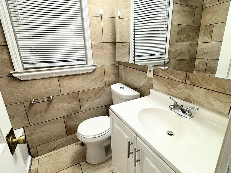 125 W Bodley Ave #1W — Photo 6
