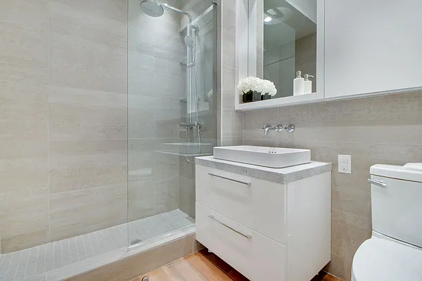 Rented by EXR | media 48