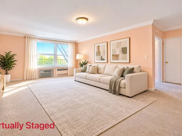 3510 150 Street #4E, Flushing, NY 11354