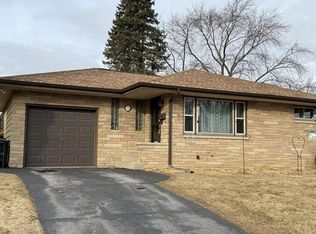 2519 S 83rd St, West Allis, WI 53219