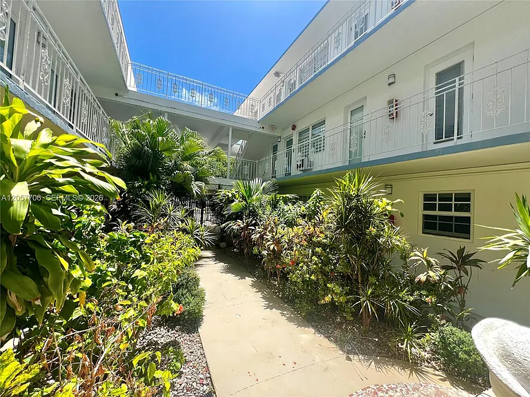 640 Pennsylvania Ave #10 — Photo 19