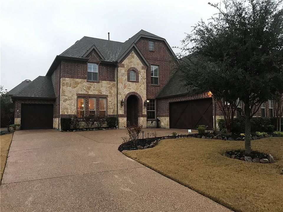1st image of 2726 Broadway Dr