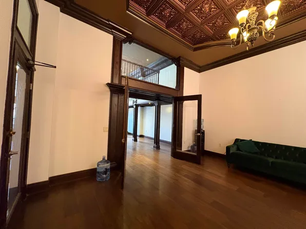 12-14 Hudson Place image 5 of 23