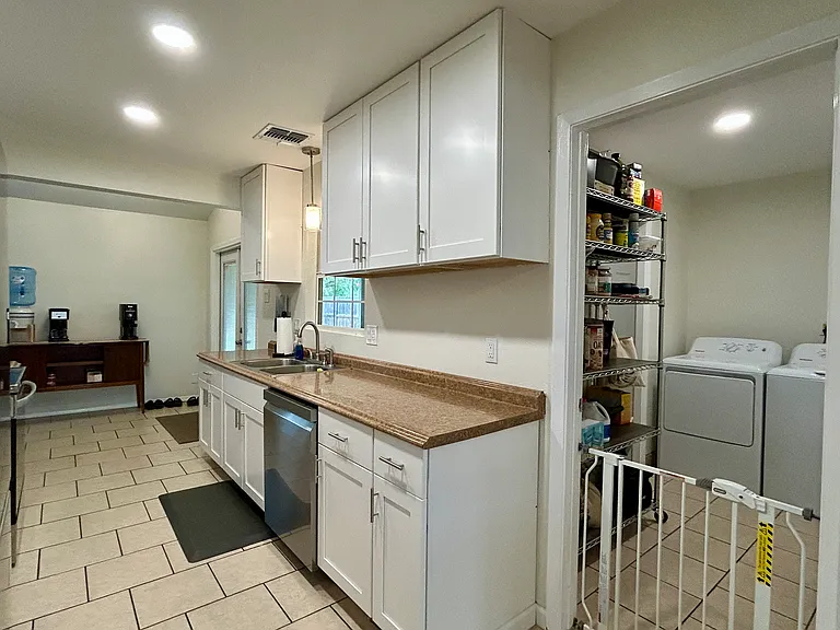 7430 Slippery Elm Dr — Photo 14