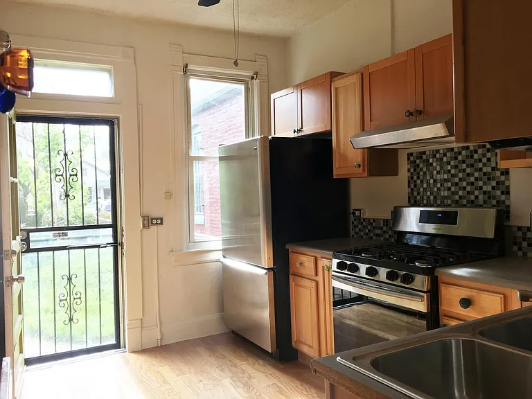 1409 Bruce Randolph Ave — Photo 8
