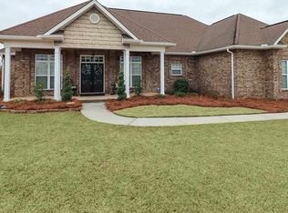 107 Lexington Dr, Bonaire, GA 31005