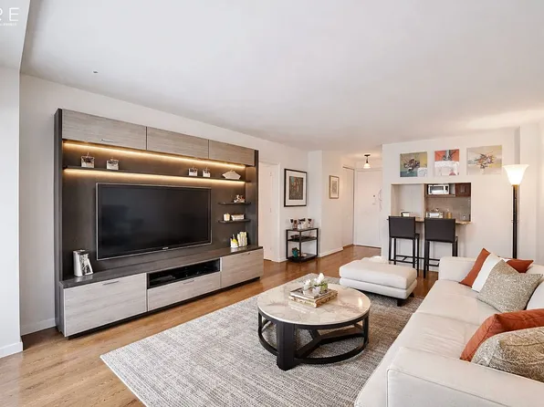 1160 3rd Ave APT 11K, New York, NY 10065