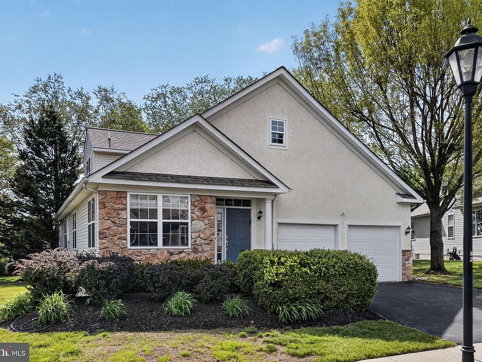 1st image of 16 Zinnia Way