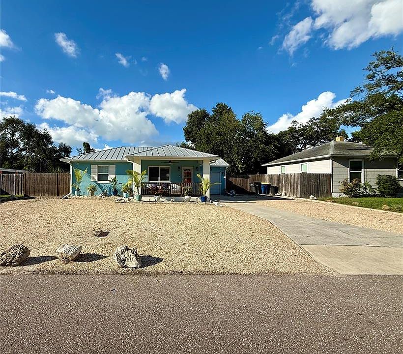 1st image of 1216 SHERIDAN ROAD
