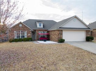 1055 Maple Ridge Dr, Greenwood, AR 72936