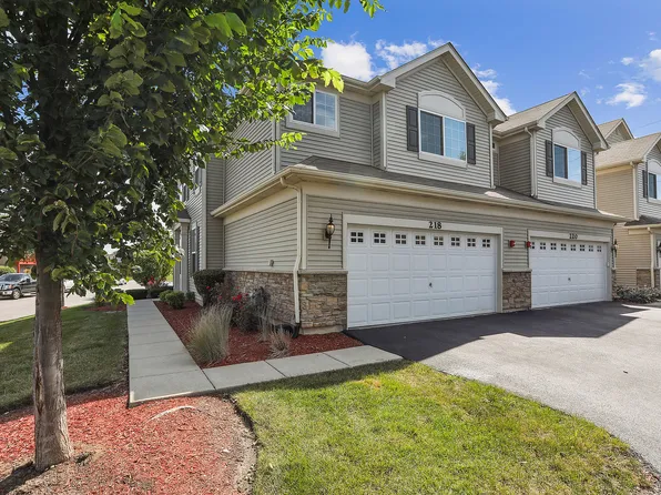 218 Owen St #27-4, Matteson, IL 60443