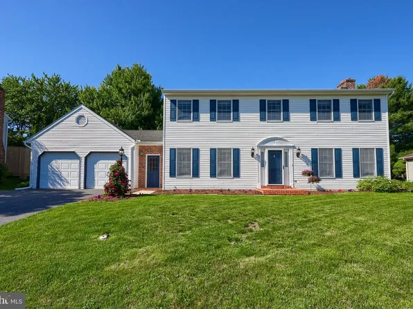 3474 Crystal Ln, Lancaster, PA 17601