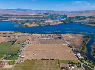 4 Solitude Ln, Brewster, WA 98812