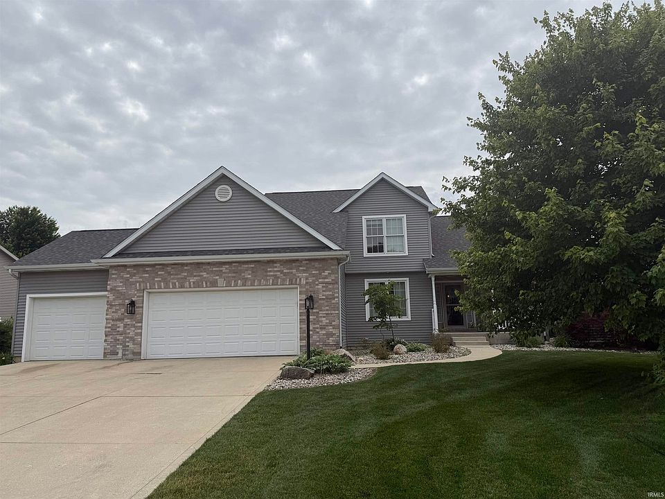 1st image of 10062 Heather Brooke Dr