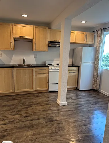 219 Wavecrest Ave #A Photo 1