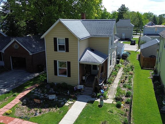 2nd image of 74 Grand Ave