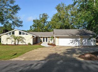 6813 Oahu Ct, Diamondhead, MS 39525