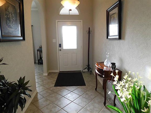 2nd image of 3560 Grayson Ln