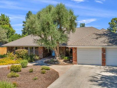 7386 N Benedict Ave, Fresno, CA, 93711