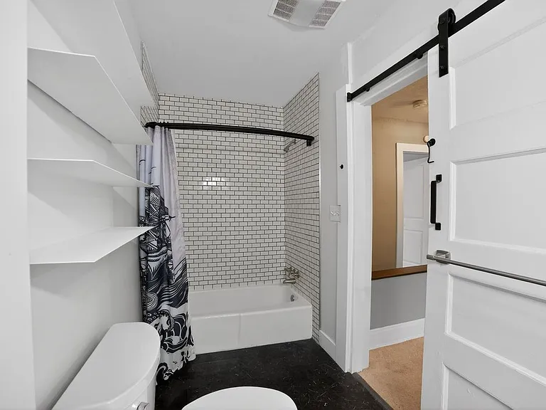 5822 Bryant St — Photo 3
