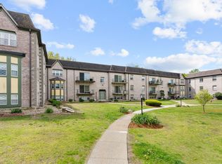 108 Oak Ln APT 3, Brockton, MA 02301