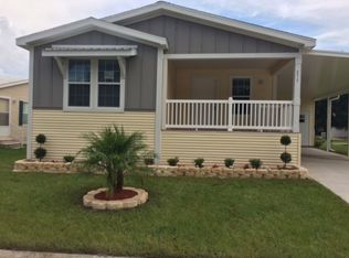 3234 Bending Oak Dr, Plant City, FL 33563