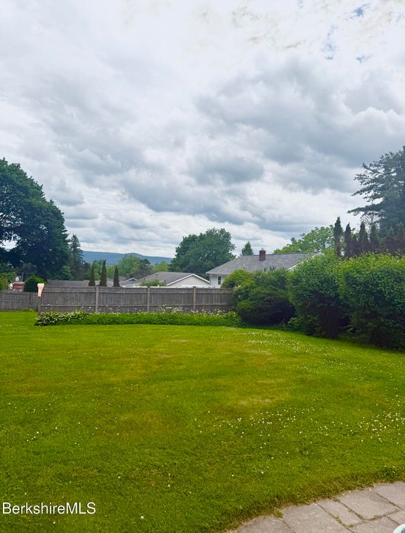 144 Elberon Ave, Pittsfield, MA - View 4