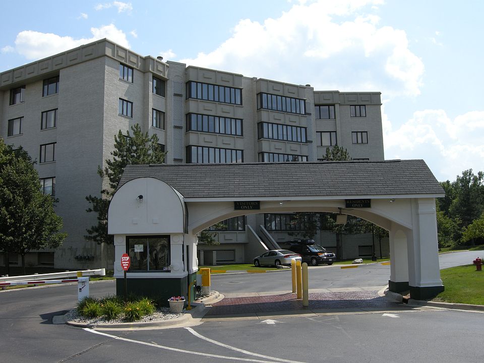 1st image of 43000 Twelve Oaks Crescent Dr APT 6033