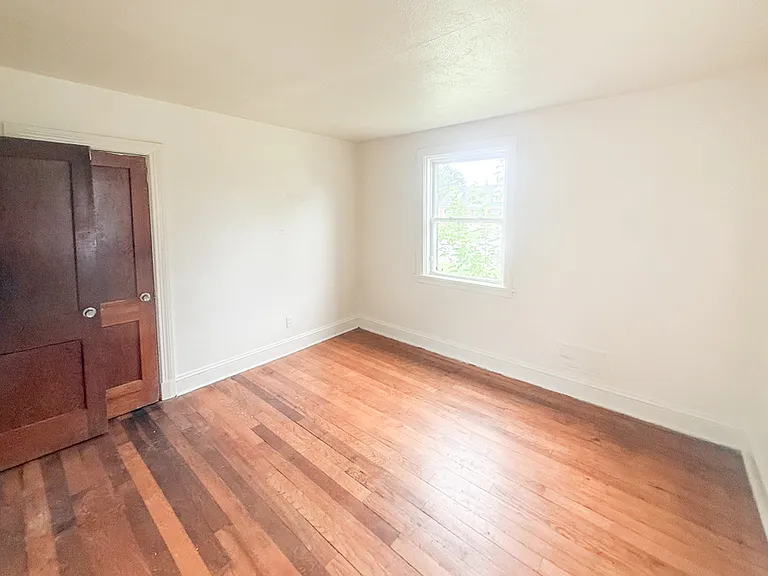108 E Roanoke St — Photo 11