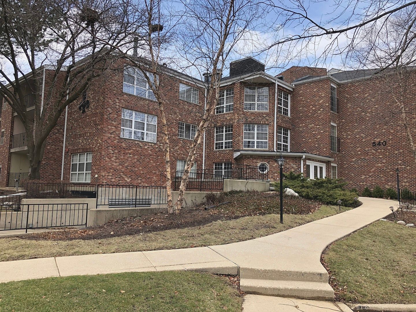 540 Biesterfield Rd APT 217, Elk Grove Village, IL 60007 | Zillow