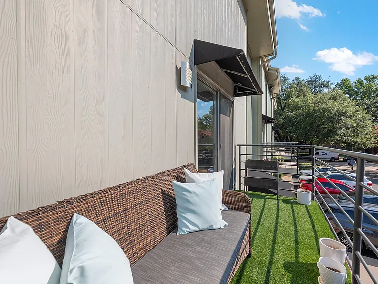 4211 Holland Ave #211 — Photo 20