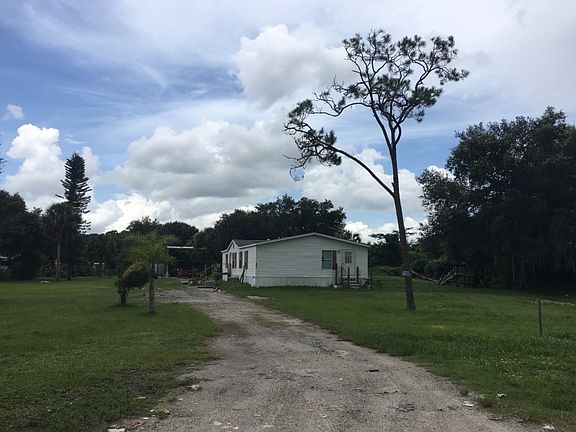 2nd image of 1423 Lightner Dr