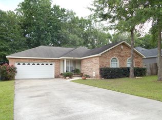 208 Primrose Dr, Dothan, AL 36303