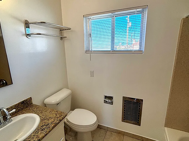 Arcadian Apartments — Photo 14