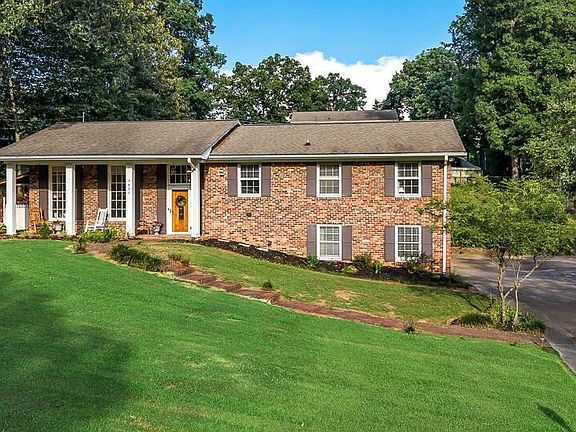 5th image of 3430 Dogwood Trl NW
