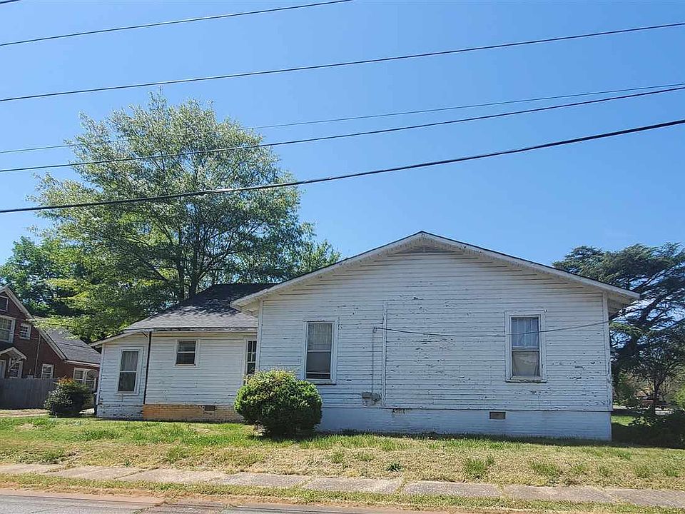 2nd image of 430 E Main St