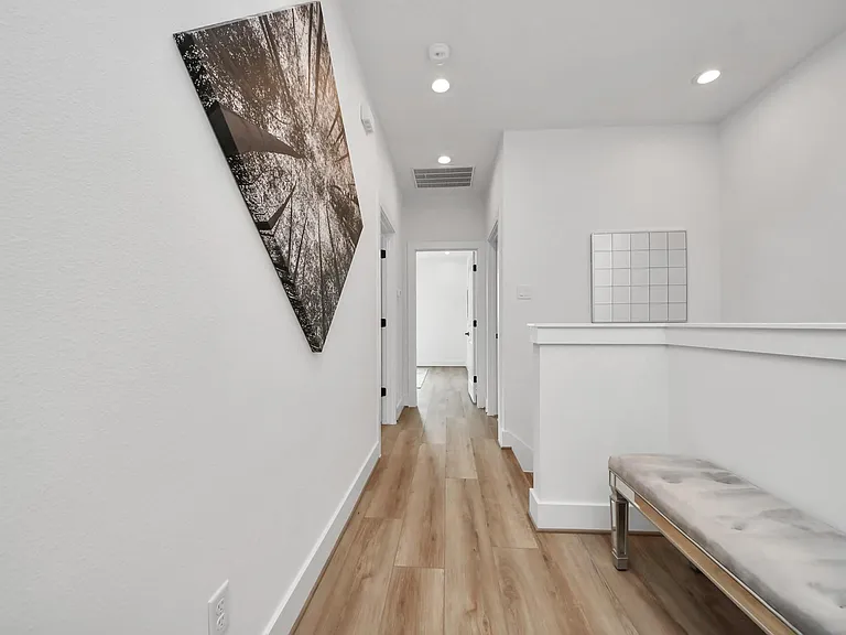505 Middle St — Photo 18