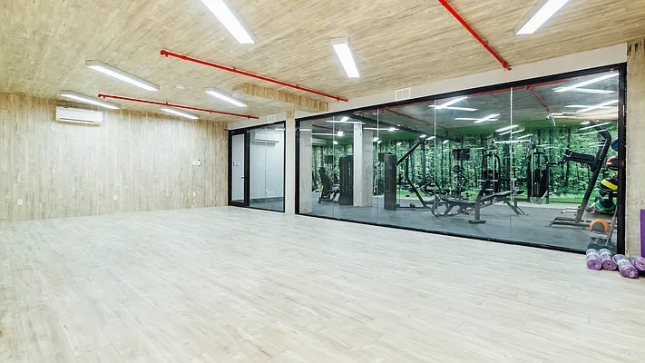 Rented by Nooklyn NYC LLC | media 24