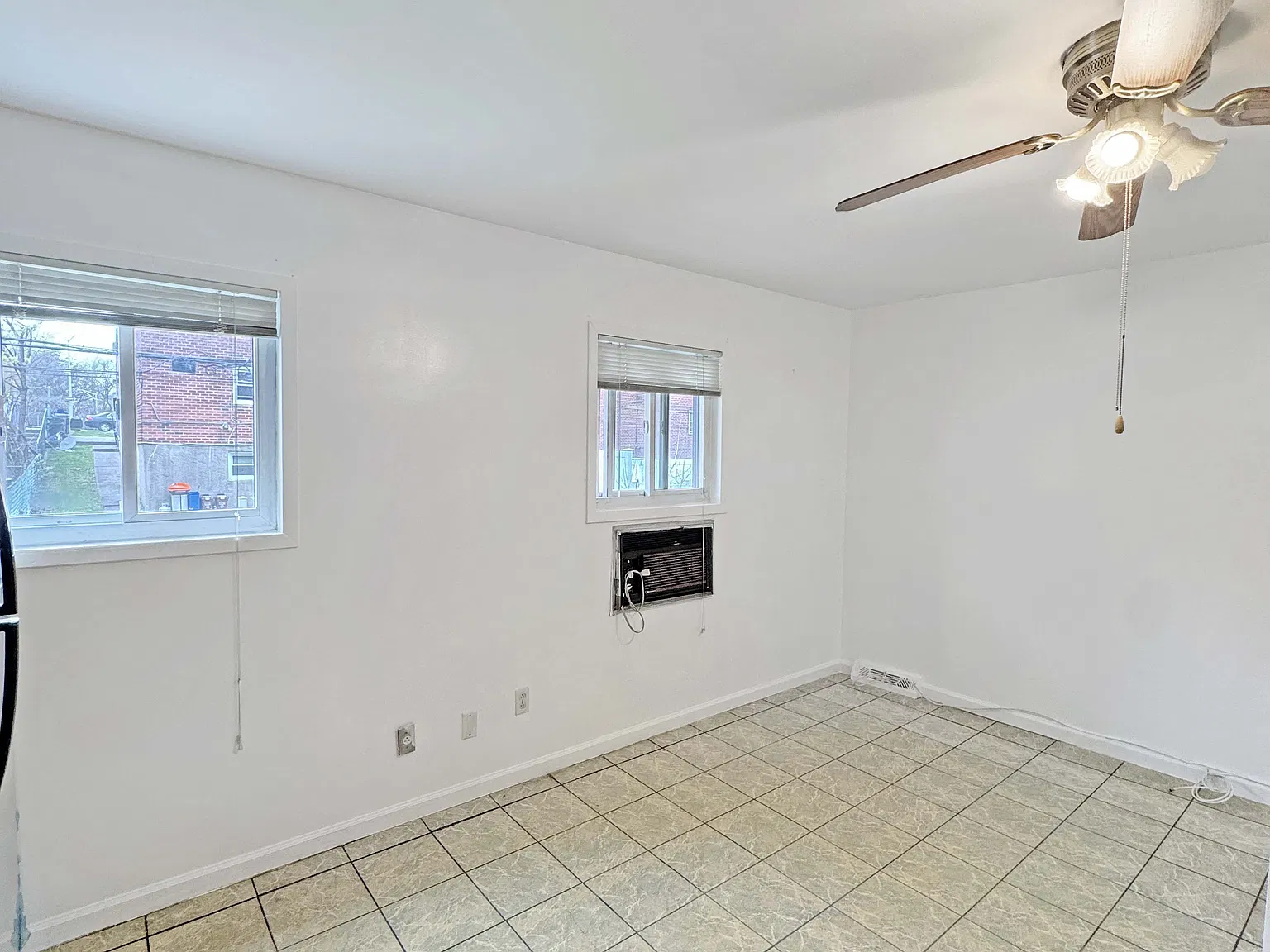 1 bed, 600 sqft, $2,200 — Photo 3