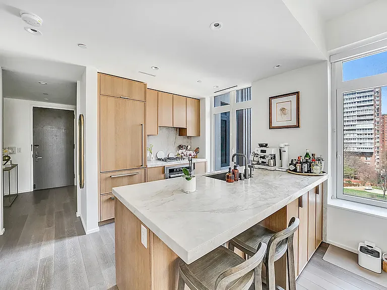543 W 122nd St #3D — Photo 2