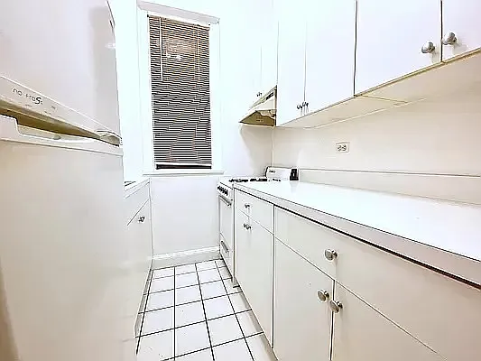 Rented by Manhattan Spaces | media 20