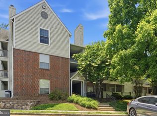 3901 Penderview Dr APT 1534, Fairfax, VA 22033
