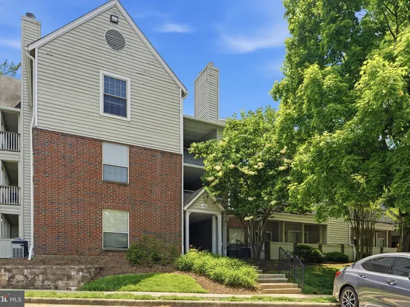 3901 Penderview Dr APT 1534, Fairfax, VA 22033