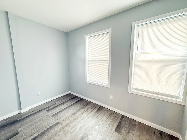 76 Bloomfield Ave #1 — Photo 5