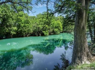 105 Oleander Rd #B, Comfort, TX 78013