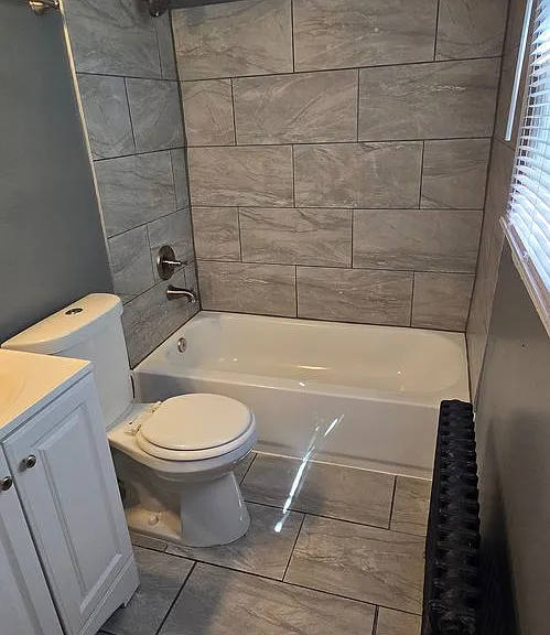 2825 Clearview Ave #1 & Unit 2 — Photo 1