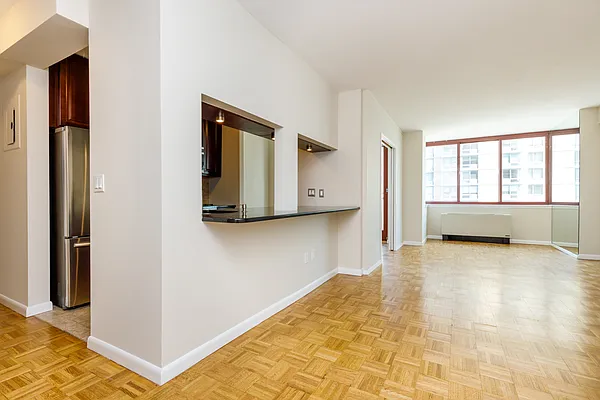 Rented by Modern Spaces | media 23